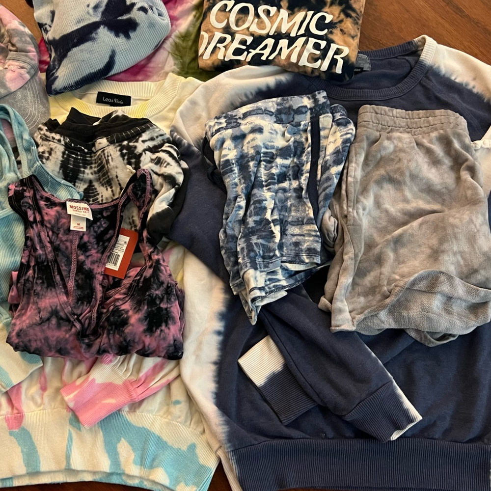 Lot of 10 Tie-Dye Items (variety: hat, tops, shorts, scarf)